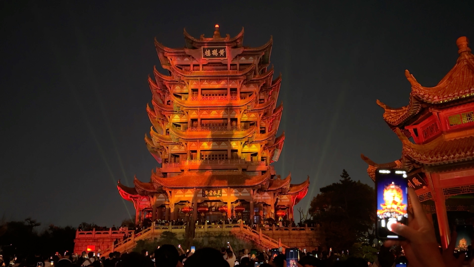 黄鹤楼：武汉的明珠